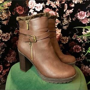 Guess Brown Faux Leather With Faux Fur Trimmed 4 Inch Heeled Ankle Boots Sz 10M